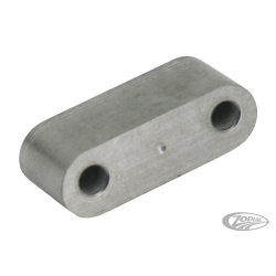 ARBRES MOTEUR, ECROUS, ENTRETOISES DE PRIMAIRES ET PLAQUES DE BOITE DEPORTES.